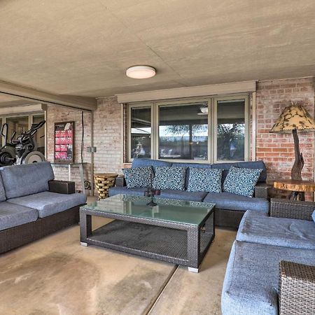 Pet-Friendly Tucson Casita Shared Hot Tub And Porch Villa Luaran gambar