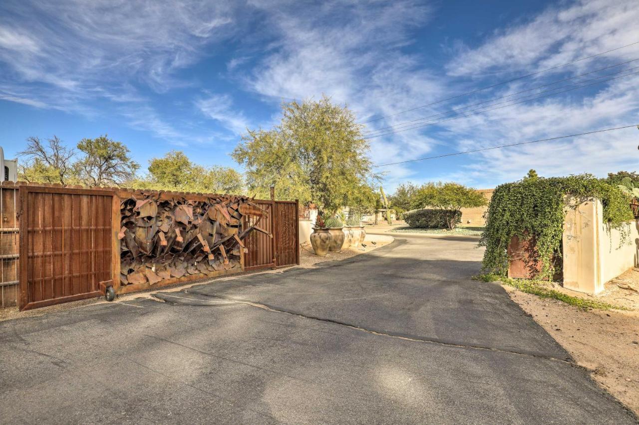 Pet-Friendly Tucson Casita Shared Hot Tub And Porch Villa Luaran gambar